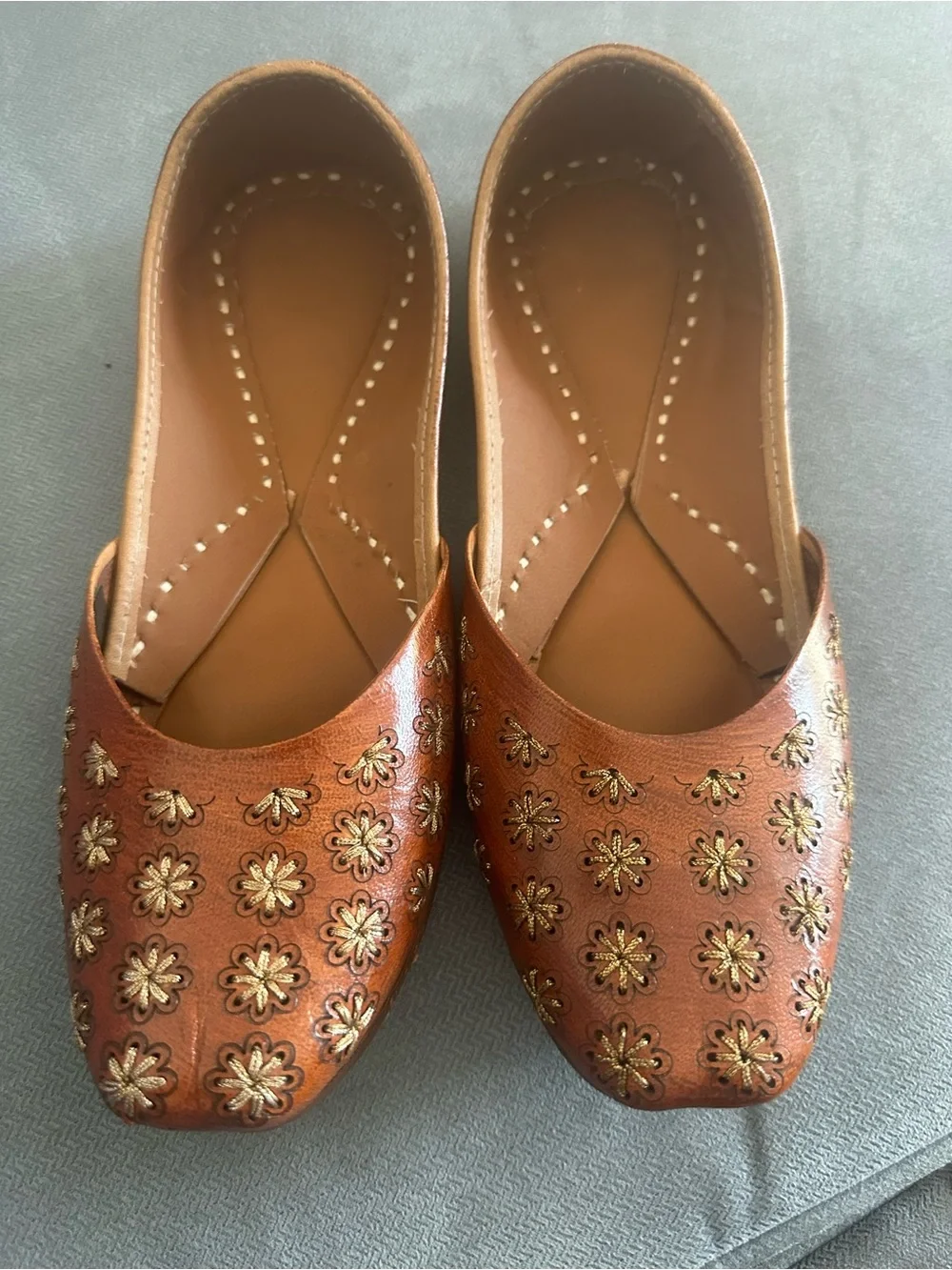 Embroidered Brown Floral Women's Jutti Flats
